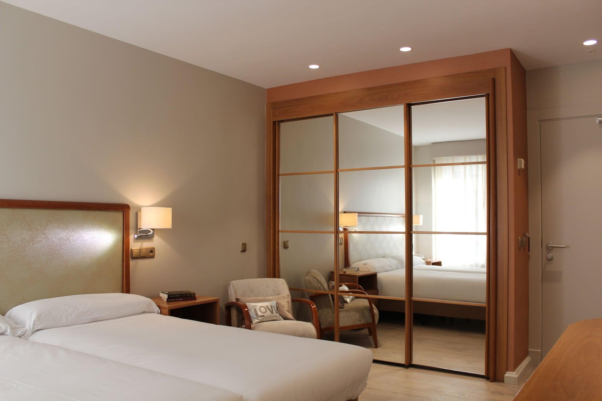Hotel Carreno オビエド エクステリア 写真