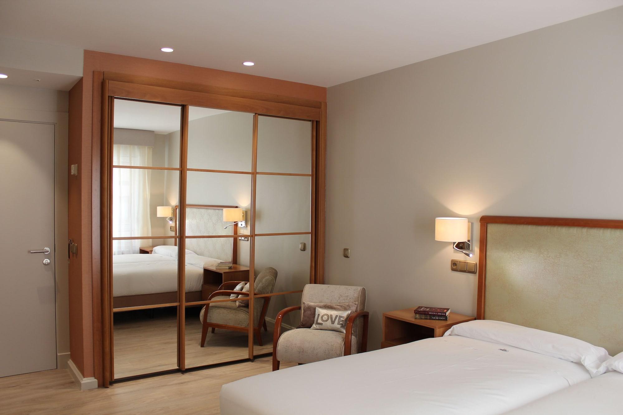 Hotel Carreno オビエド エクステリア 写真