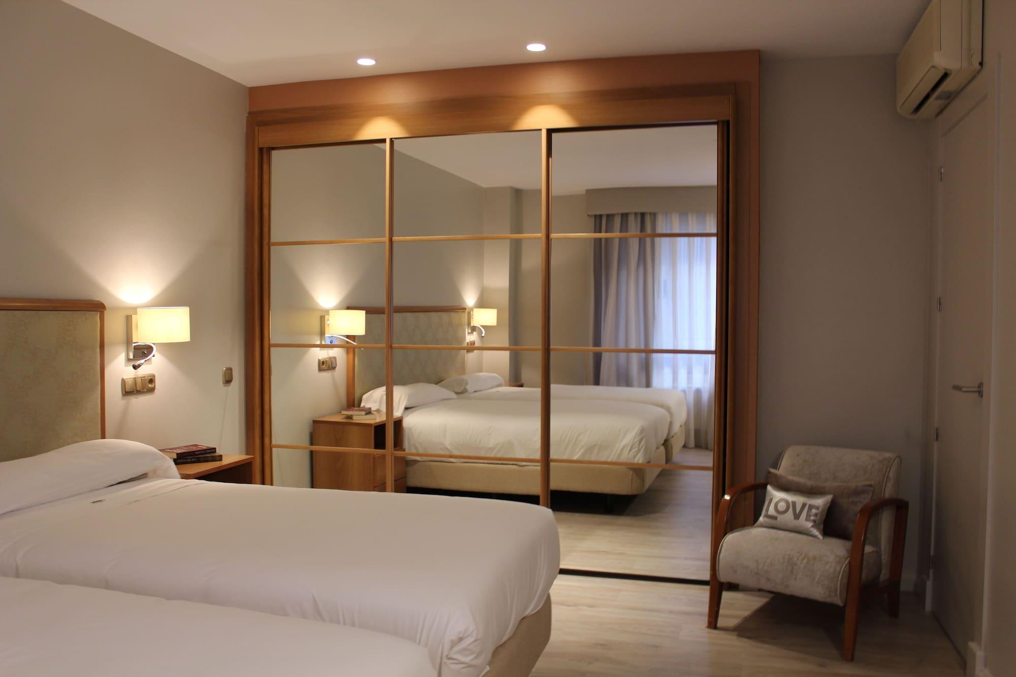 Hotel Carreno オビエド エクステリア 写真