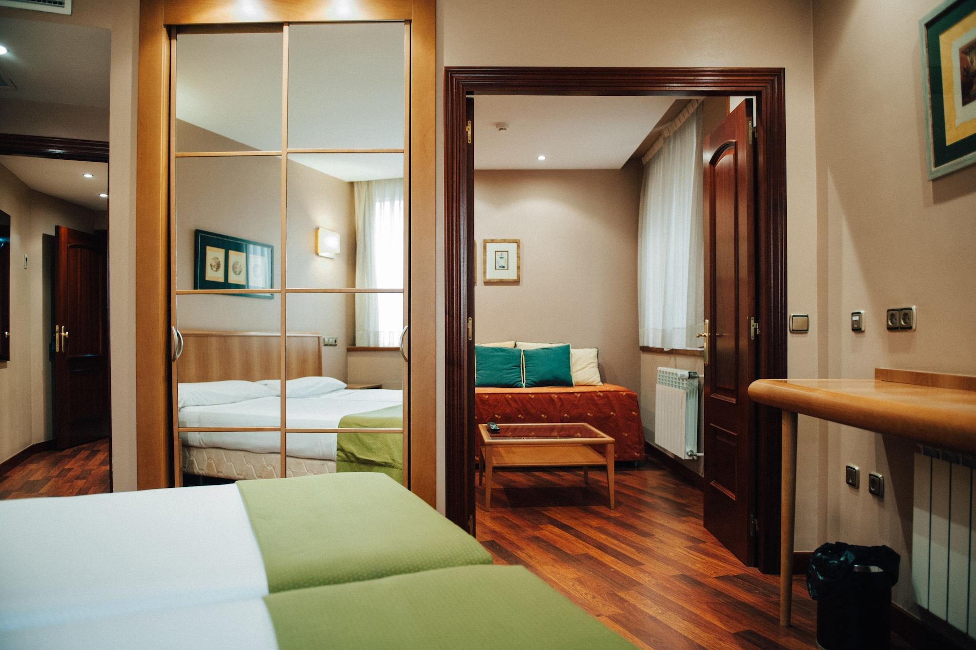 Hotel Carreno オビエド エクステリア 写真