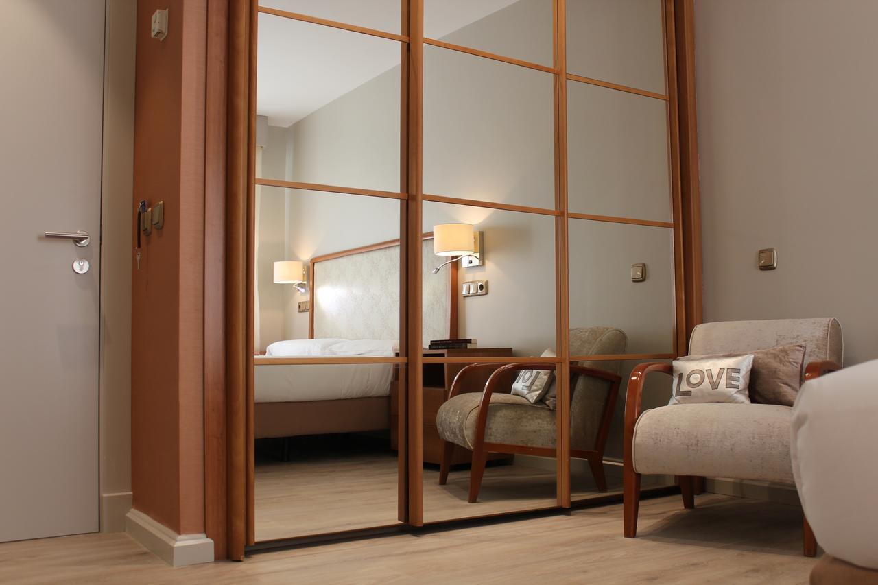 Hotel Carreno オビエド エクステリア 写真