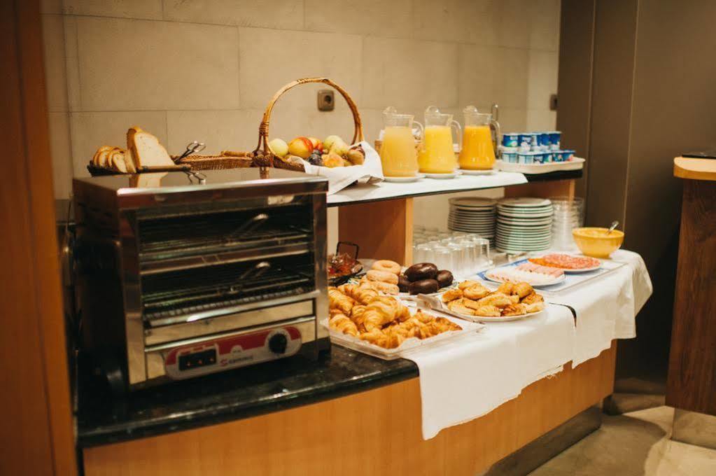 Hotel Carreno オビエド エクステリア 写真